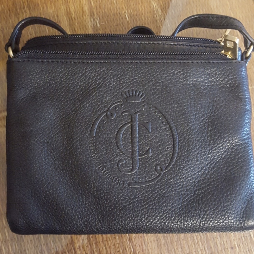 GUC! Juicy Couture crossbody!